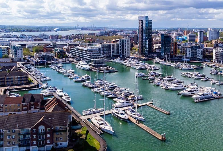 Courier services in Southampton