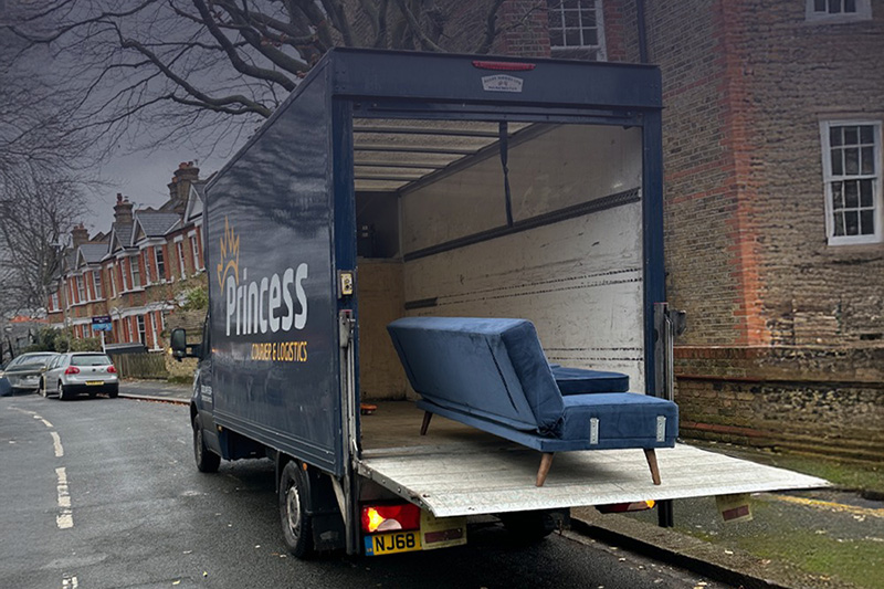 fast and secure furniture courier solutions in the UK