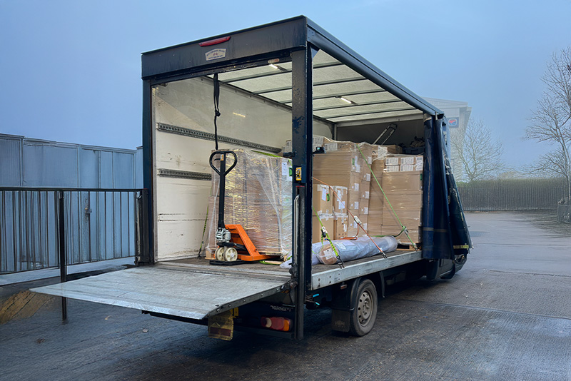 Princess Courier Fast Nationwide Collection in 30 to 60 Minutes